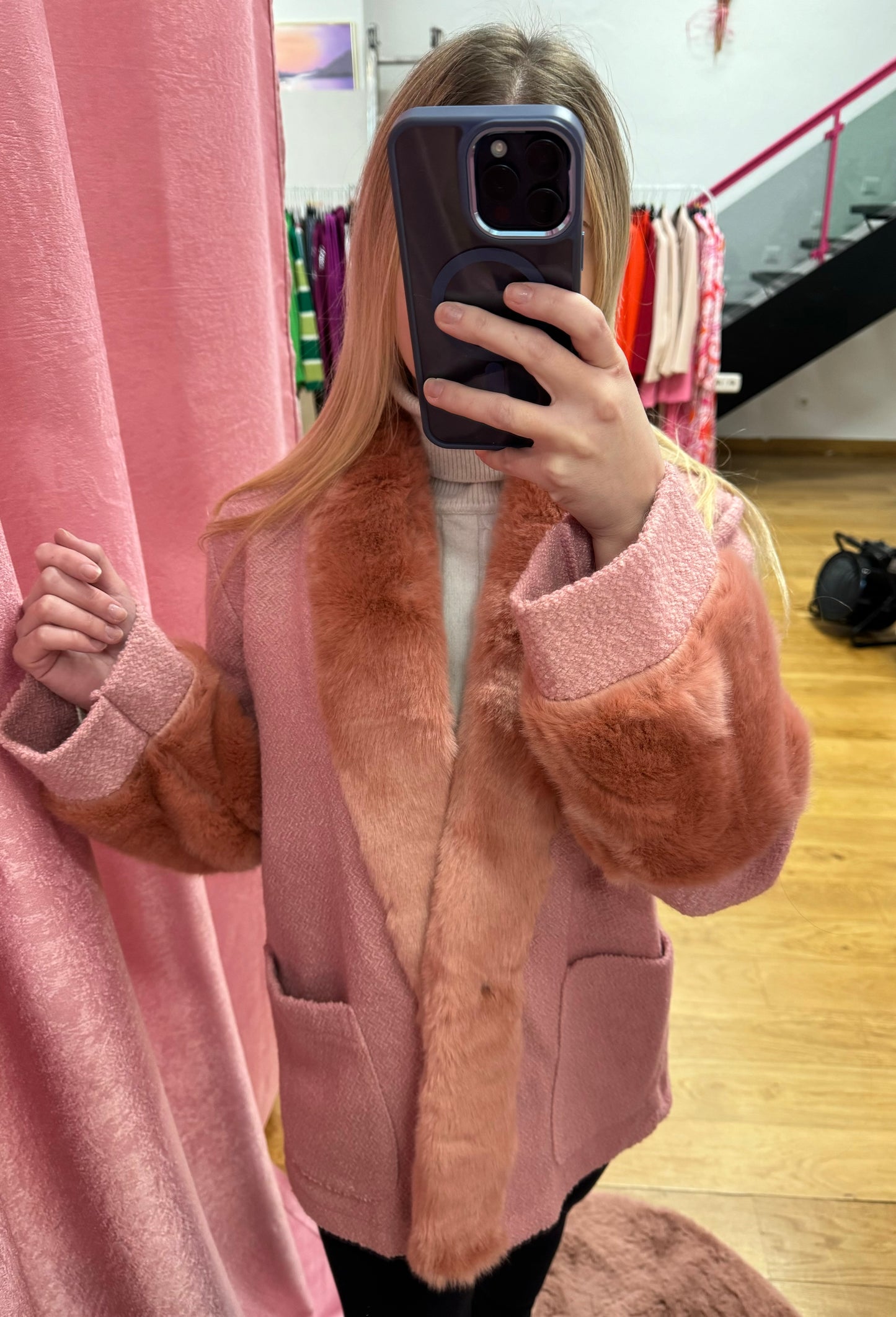 Chaqueta detalle pelito