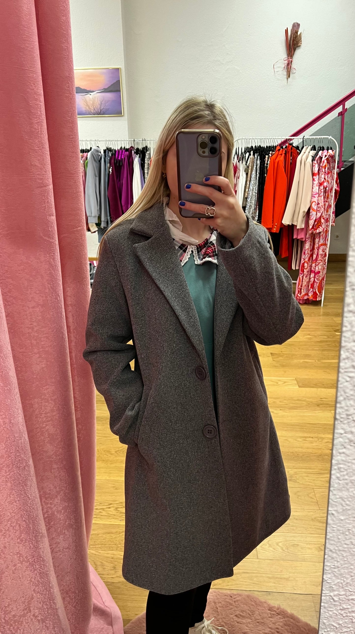 Abrigo de paño gris