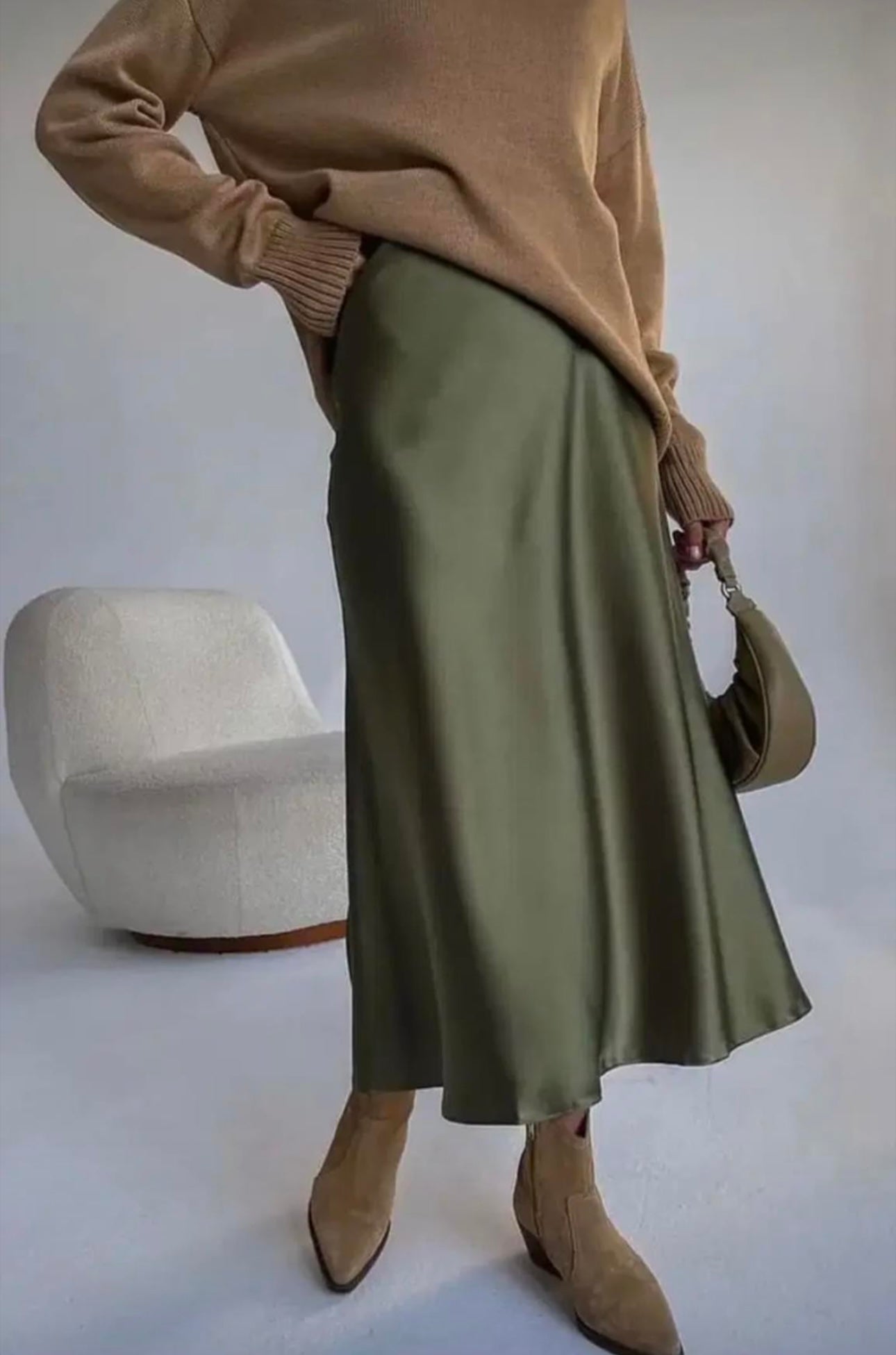 Falda satinada