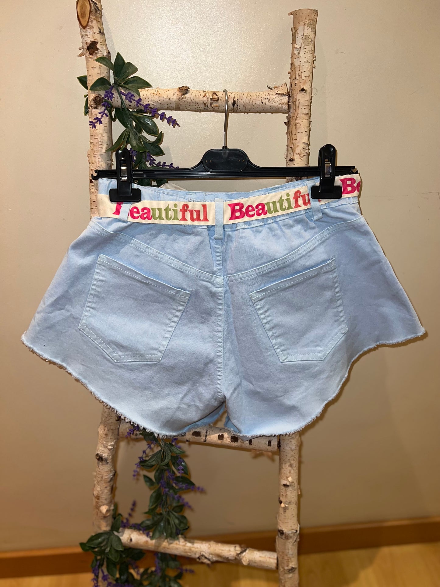 Pantalón Corto azul cielo