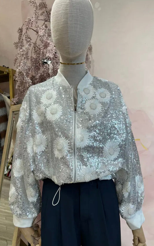 Bomber flower