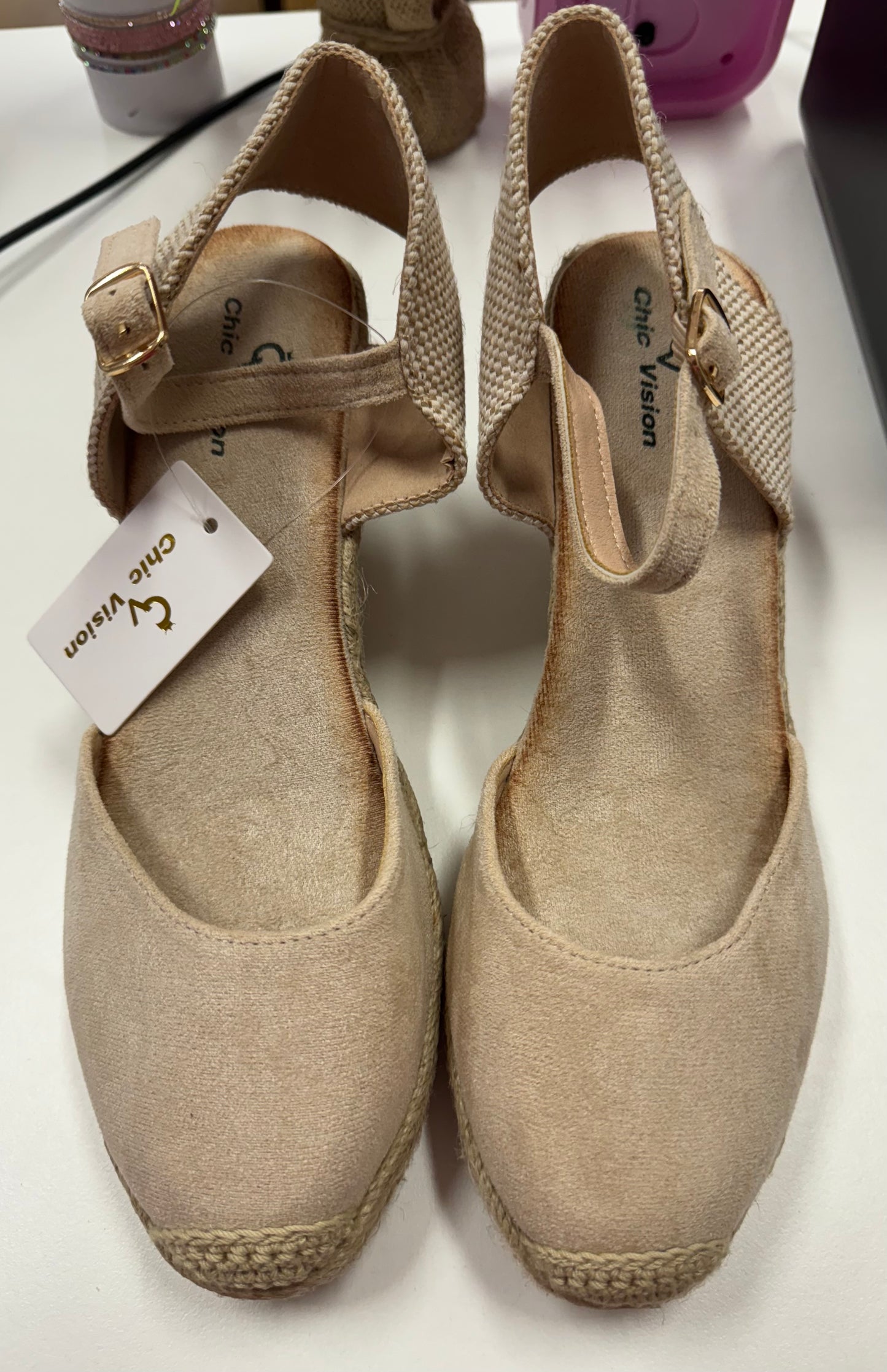 Cuña beige