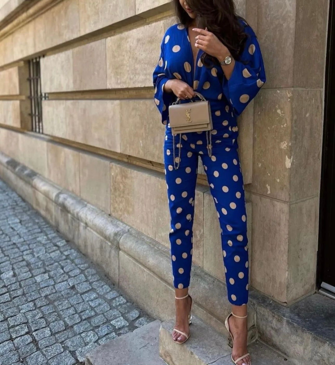 Pantalón lunares