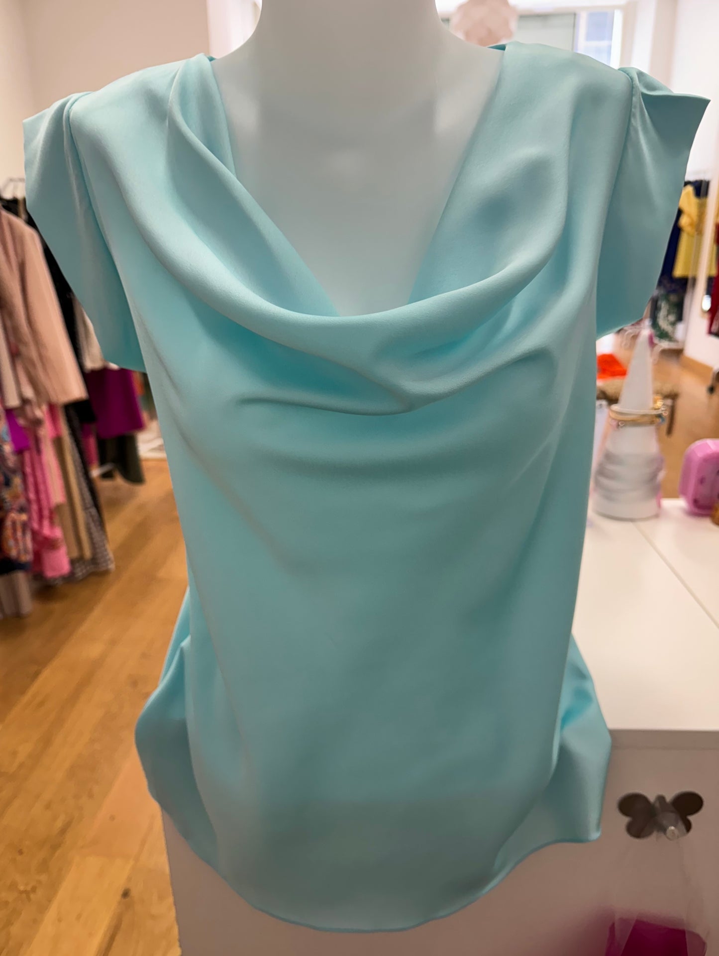 Blusa cuello redondo