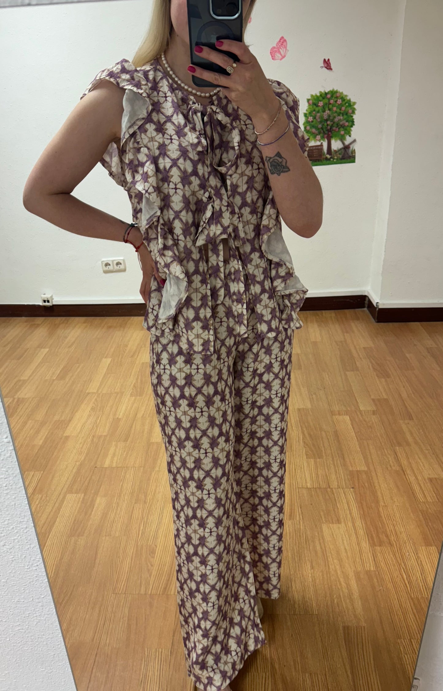 Pantalón lila