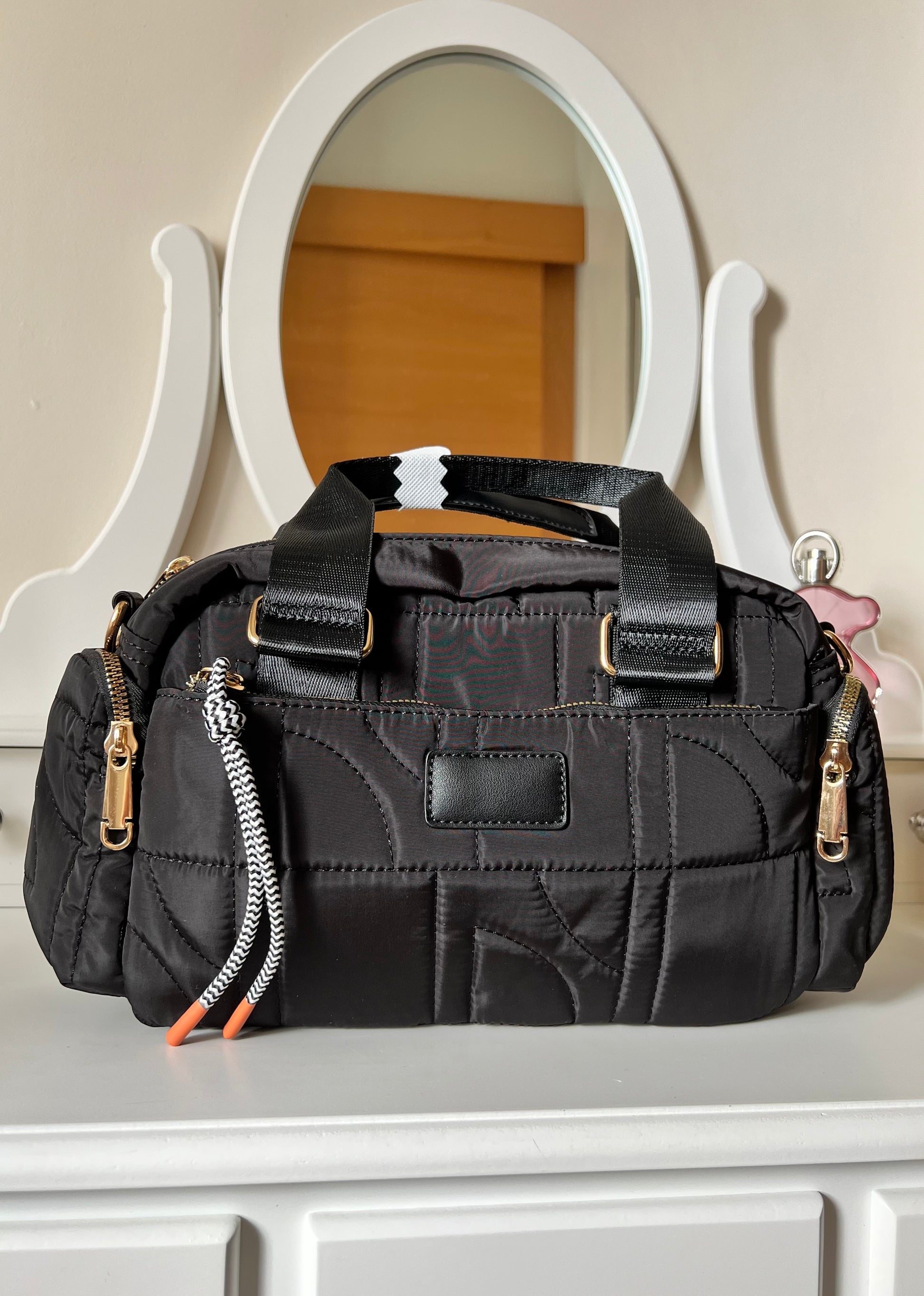 Bolso acolchado negro – LCC CLOTHES